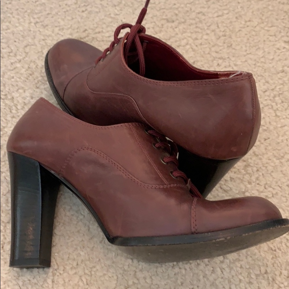 Marc Jacobs Lace-Up Oxford Pumps Size 8 Burgundy - Picture 5 of 7